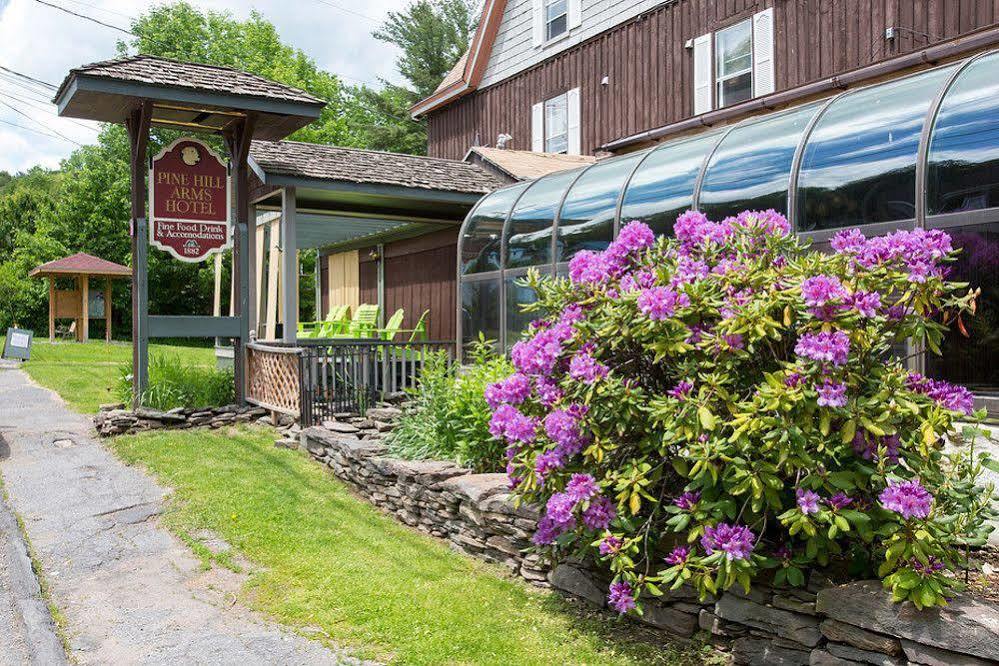 Pine Hill Arms Hotel Exterior foto